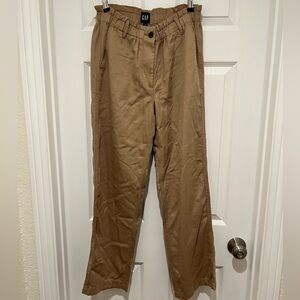 GAP Women’s Tan Relaxed Pant
